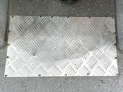 Klappbare Bodenabdeckung