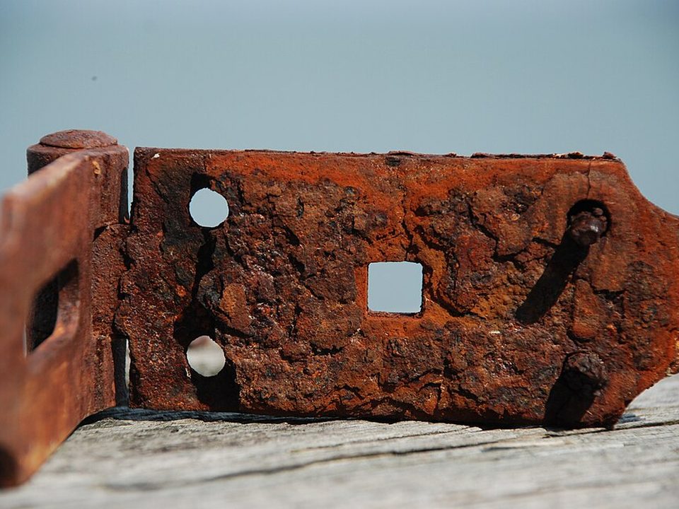 Heavy weld-on hinge